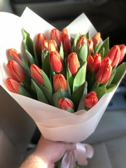 Букет цветов "21 оранжевый тюльпан"
