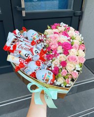 Коробка с шоколадками Кіндер і кустовою трояндою
