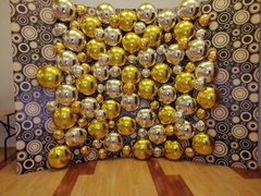 Фотозона из шаров "Золотая Икра"