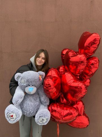 Великий ведмедик і сердечка