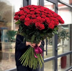 Букет красных роз Украина 101 шт