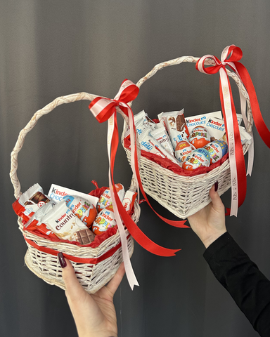 Кошик &laquo;Kinder Surprise&raquo; (L та M)