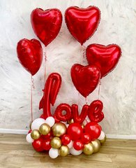Фотозона из шаров "Любовь"