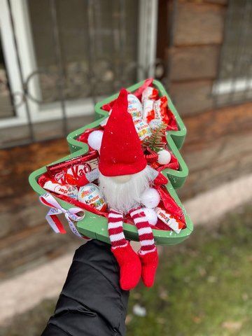Новогодний гном