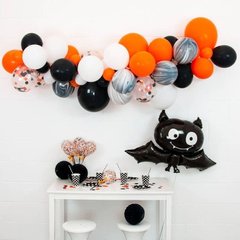 Фотозона из шаров на Хелоуин "Летучая мышь"